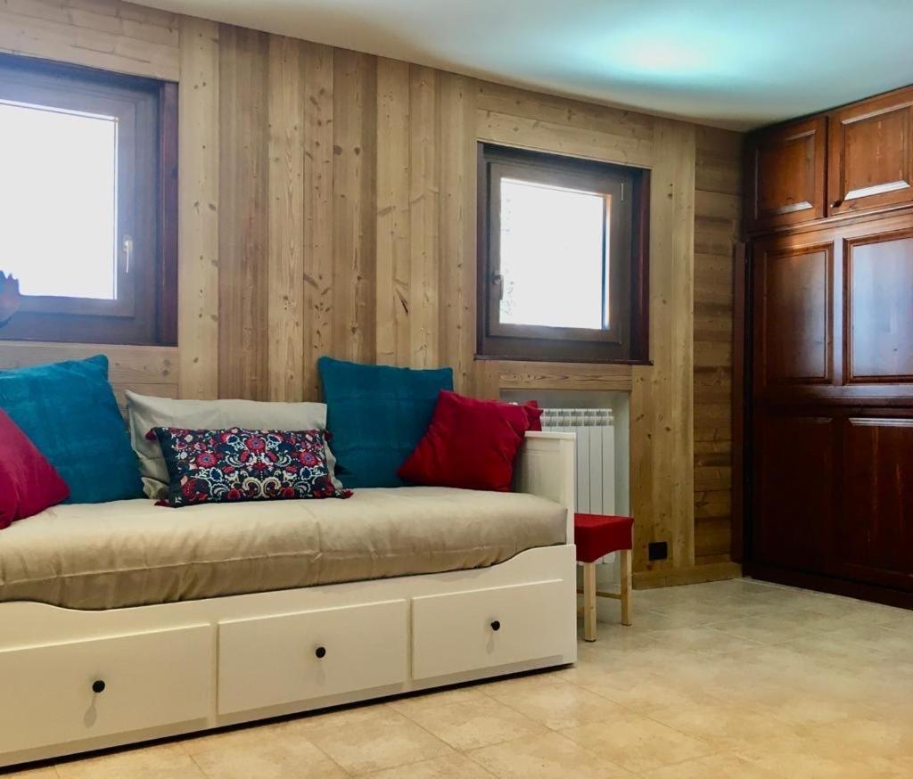 Aroma Di Legno E Profumo Di Neve Apartment Breuil-Cervinia Ngoại thất bức ảnh