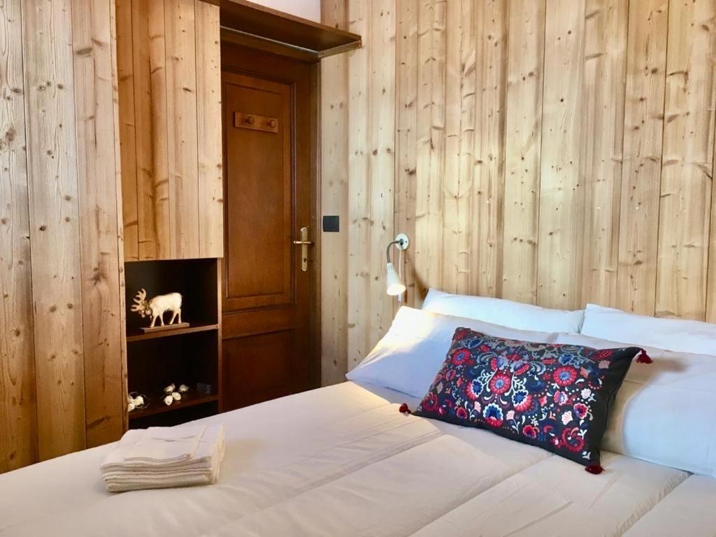 Aroma Di Legno E Profumo Di Neve Apartment Breuil-Cervinia Ngoại thất bức ảnh